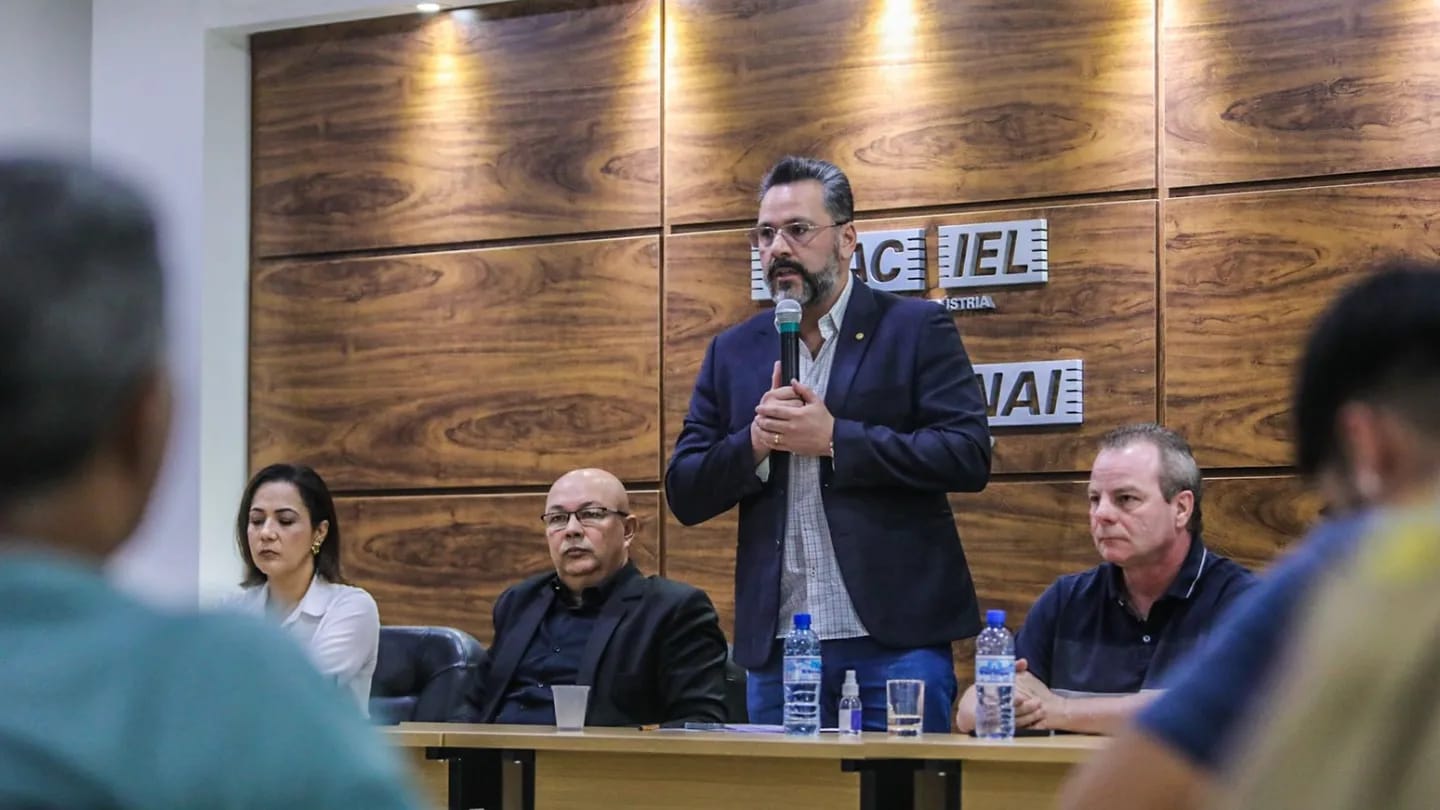 Na FIEAC, Alan Rick destaca os mais de R$ 163 milhões em emendas destinados a obras no Acre