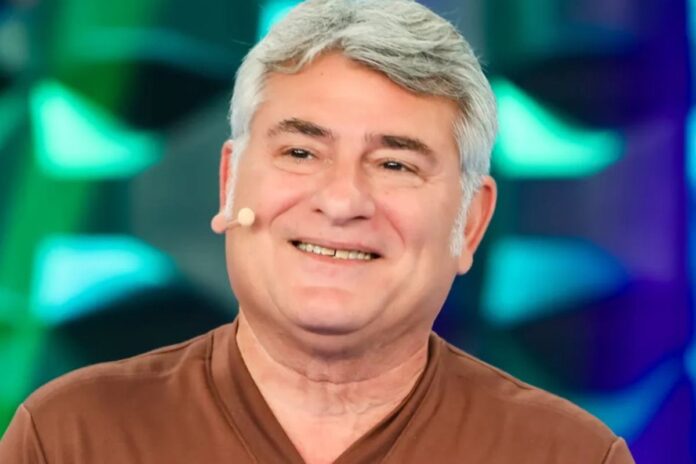 unico-brasileiro-a-votar-na-bola-de-ouro,-cleber-machado-revela-lista