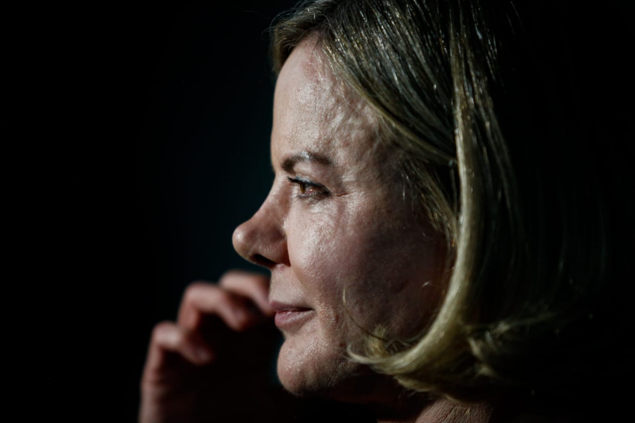 a-uma-semana-do-copom,-gleisi-diz-que-taxa-de-juros-e-“indecente”