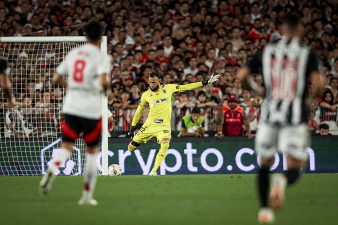 na-final-da-libertadores!-everson-se-emociona-ao-relembrar-trajetoria