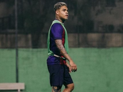 guerra-de-baldes:-casa-de-shows-se-pronuncia-e-ameaca-mc-cabelinho-de-processo