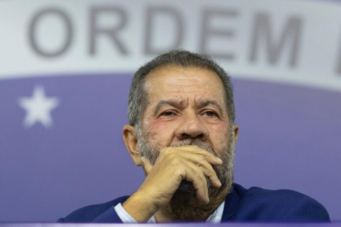 lupi-nega-cortes-na-previdencia,-mas-preve-revisao-em-bpc-irregular