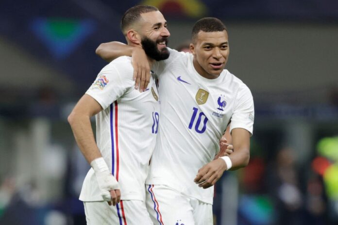 idolo-do-real-aponta-problema-de-mbappe:-“tem-que-aceitar-que-e-um-9”