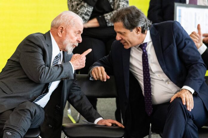 em-meio-a-expectativa-por-cortes,-lula-e-ministros-fazem-reuniao-longa
