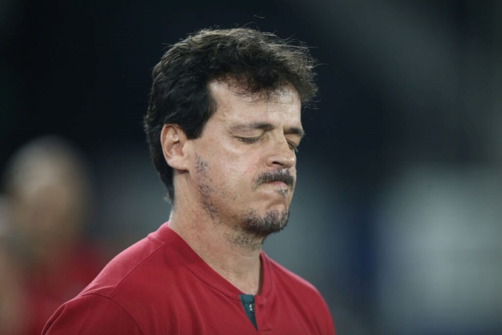 diniz-acumula-marca-negativa-em-dois-gigantes-da-serie-a-na-temporada