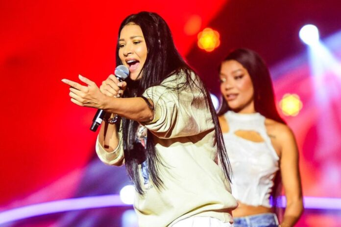 simaria-volta-aos-palcos-e-canta-ao-lado-de-ludmilla