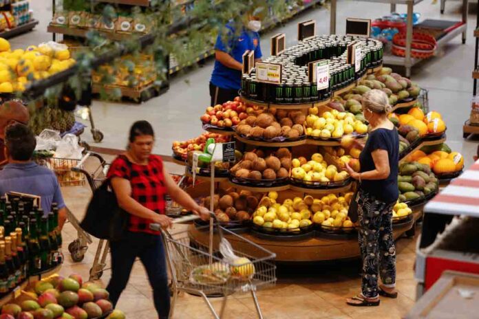 ipea:-inflacao-em-outubro-foi-maior-para-familias-de-renda-mais-baixa