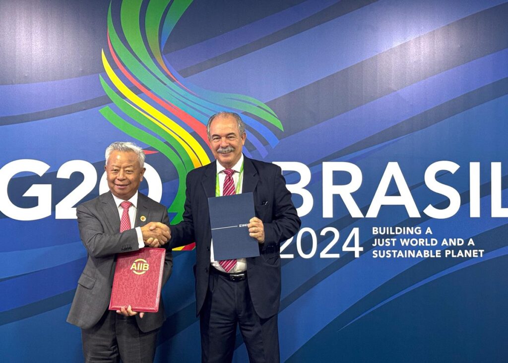 bndes-e-banco-asiatico-de-investimento-assinam-acordo-de-r$-16,7-bi