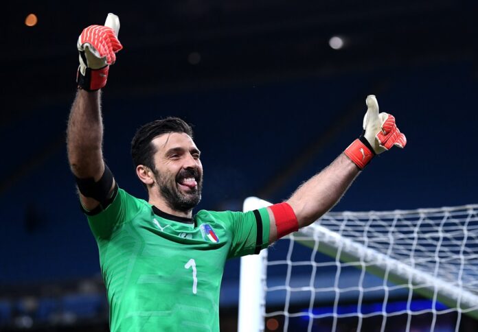 buffon-afirma-que-neymar-deveria-ter-levado-5-bolas-de-ouro