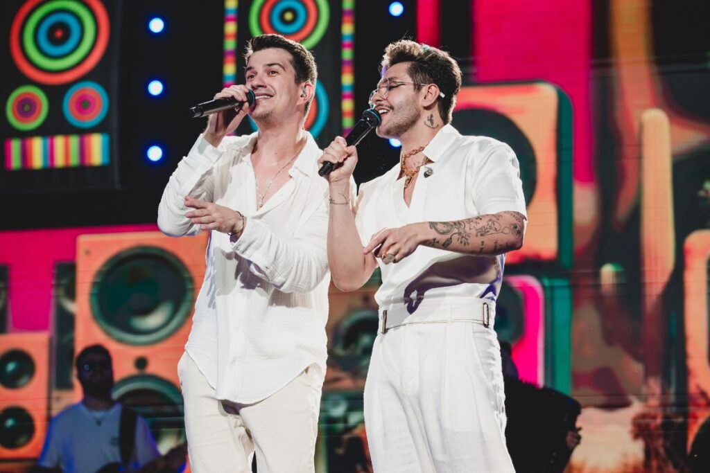 hugo-&-guilherme-conquistam-nordeste-em-gravacao-de-dvd