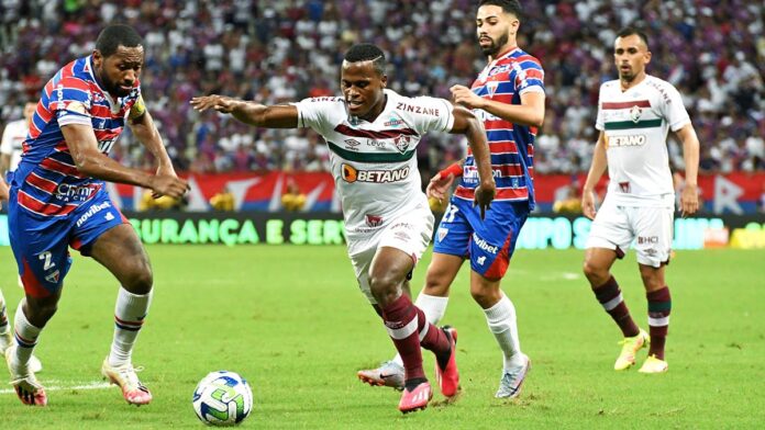 fluminense-e-fortaleza-fazem-duelo-decisivo-pelo-brasileirao