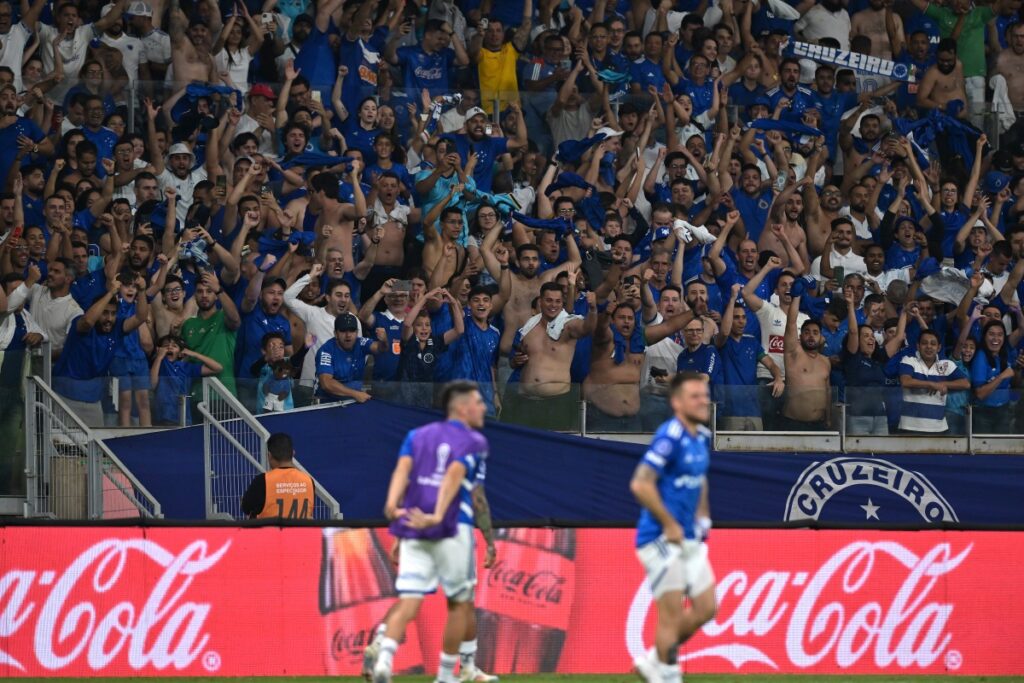 copa-sul-americana:-torcedores-do-cruzeiro-tem-ingressos-cancelados