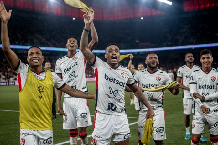 botafogo-encara-vitoria,-que-vive-virada-de-chave.-veja-numeros
