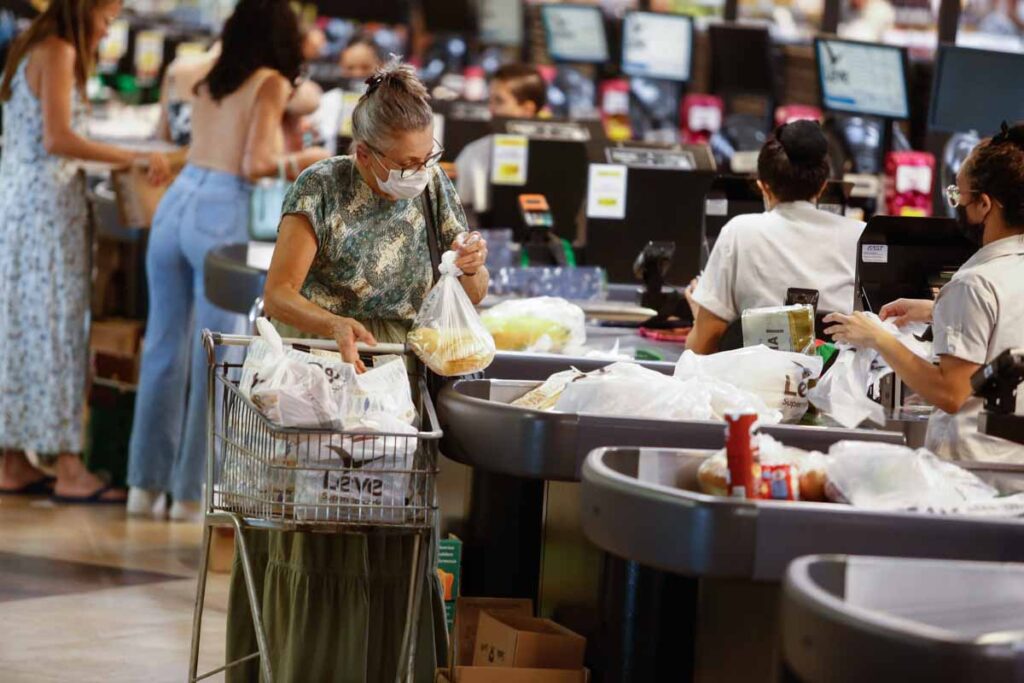 ipca-15-chega-a-0,62%-em-novembro,-puxado-por-alimentos-e-bebidas