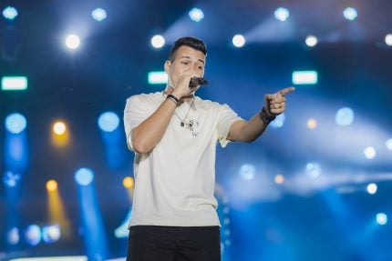 vitor-fernandes-grava-dvd-com-participacoes-especiais-em-goiania