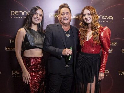gabi-&-rapha-brilham-com-show-especial-no-por-do-sol-no-navio-cabare