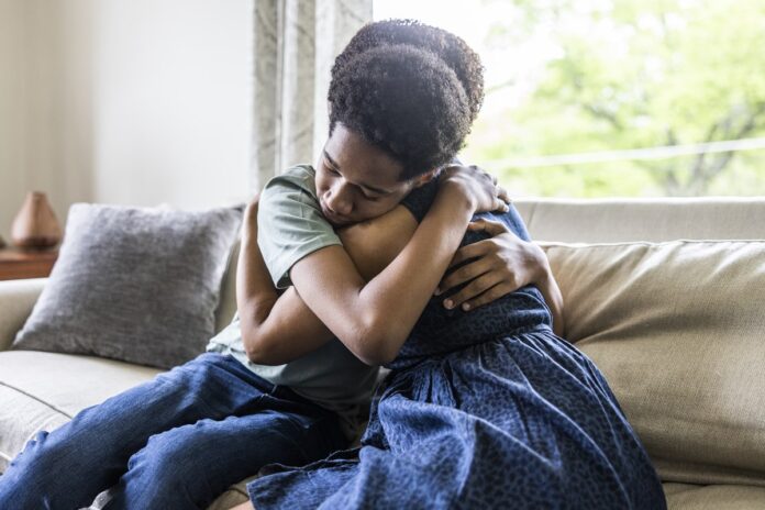 adolescentes-sentem-pouco-apoio-emocional-dos-pais,-diz-estudo