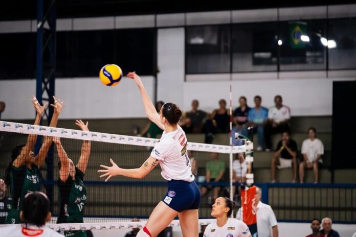 brasilia-volei-e-derrotado-fora-de-casa-pelo-barueri-na-superliga