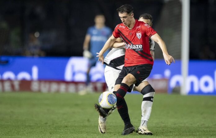 vasco-empata-nos-minutos-finais,-mas-e-vaiado-em-sao-januario