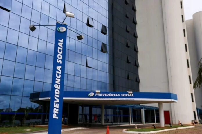 mesmo-com-economia-menor,-governo-ainda-toca-pente-fino-no-inss