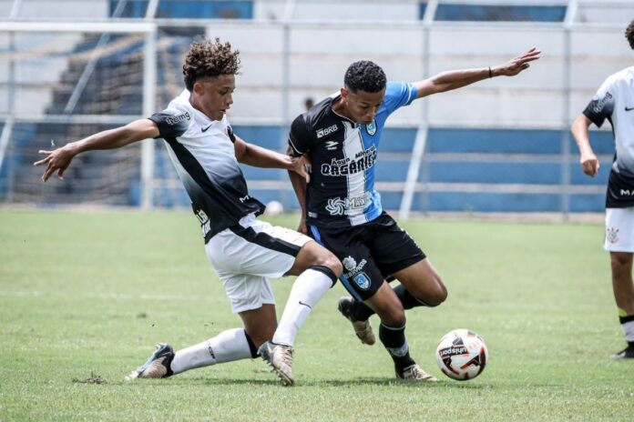 com-goleadas,-copa-capital-sub-17-tem-os-primeiros-jogos-disputados