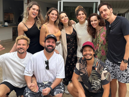 nostalgia:-paulo-vilhena-se-reune-com-elenco-do-seriado-“sandy-&-junior”