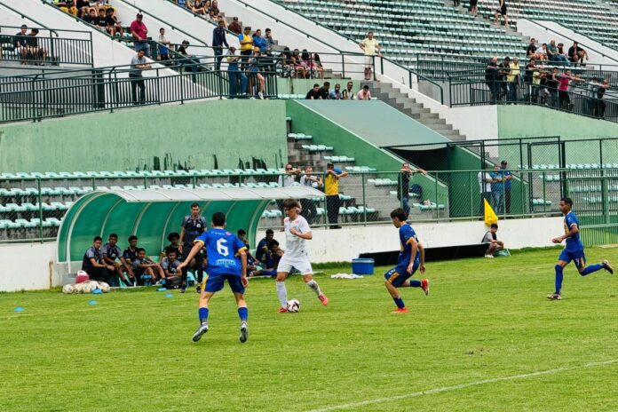2o-dia-da-copa-capital-tem-estreia-do-atual-campeao-e-muitos-gols