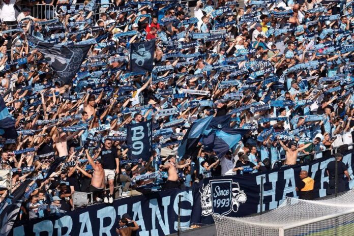clube-da-franca-bane-torcedor-de-seis-anos-do-estadio.-entenda