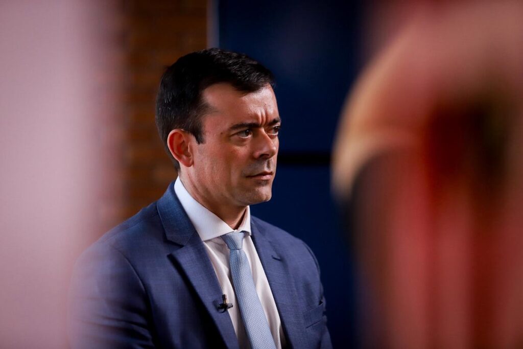 secretario-do-tesouro:-pacote-de-corte-de-gastos-“nao-se-encerra-ali”