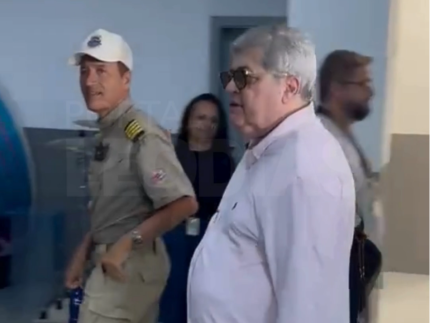 agora:-datena-chega-ao-sbt-e-se-reencontra-com-comandante-hamilton