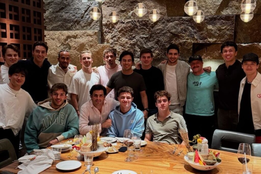 lewis-hamilton-e-anfitriao-de-confraternizacao-de-pilotos-da-f1
