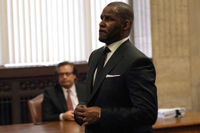 r.-kelly-registra-crescimento-no-streaming-apos-ser-preso-e-condenado