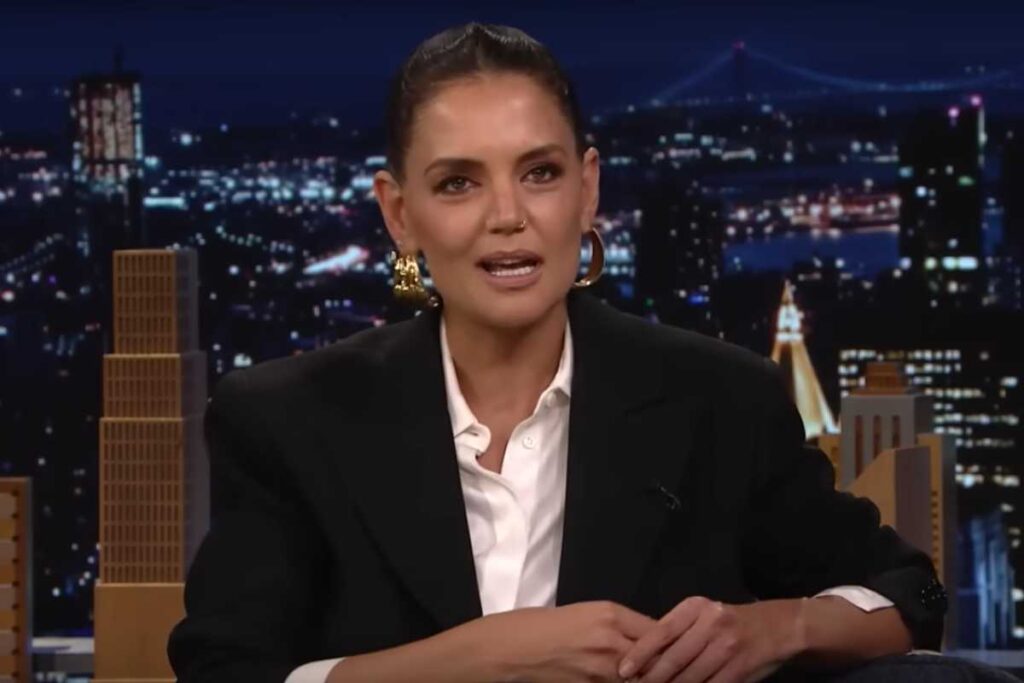 ‘chega!’,-katie-holmes-se-irrita-com-a-imprensa-e-defende-a-privacidade-da-filha