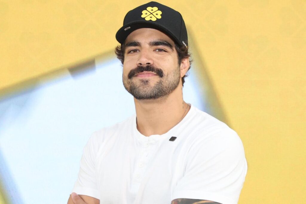 caio-castro-usa-relogio-de-r$-1,5-milhao-em-evento.-veja!