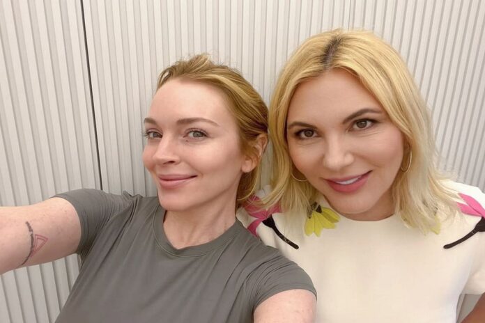 milhoes-na-conta?-lindsay-lohan-revela-o-segredo-da-pele-perfeita