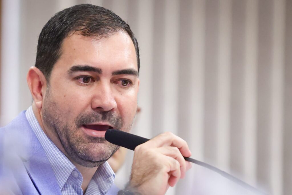 a-cpi,-presidente-da-federacao-de-futebol-do-df-diz-que-denunciou-manipulacao-de-jogos