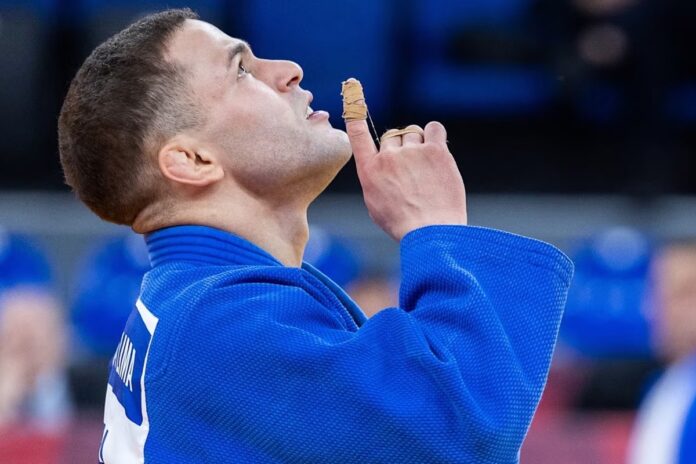 brasileiro-medalhista-em-paris-assume-1o-lugar-no-ranking-do-judo