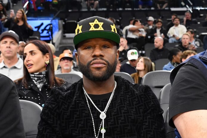 floyd-mayweather-e-hostilizado-em-londres-ao-demonstrar-apoio-a-israel