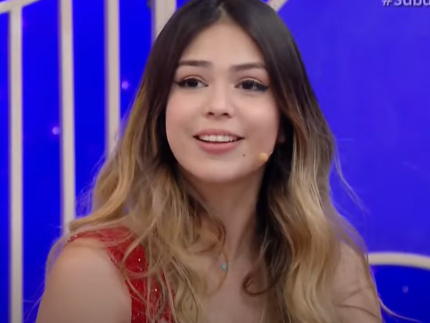 melody-anuncia-gravacao-de-dvd-para-comemorar-seus-18-anos