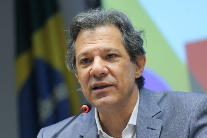 haddad:-economia-com-pacote-de-gastos-sera-“proxima-do-que-calculamos”