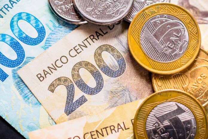 bc-diz-que-chance-da-inflacao-estourar-a-meta-e-de-100%-em-2024