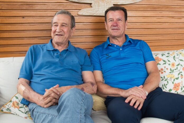 reencontro-entre-dunga-e-parreira-emociona-lendas-do-tetra