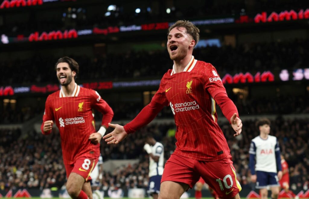 liverpool-goleia-tottenham-e-se-consolida-como-lider-da-premier-league
