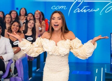 programa-silvio-santos:-patricia-abravanel-solta-o-vozeirao-em-especial-de-natal