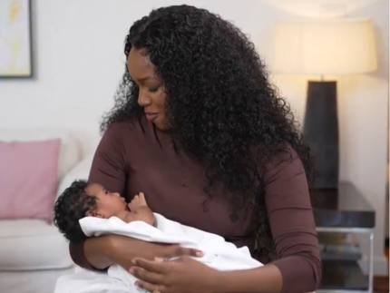 iza-apresenta-sua-filha-em-entrevista-a-maju-coutinho,-no-“fantastico”:-“um-amor-de-crianca!”