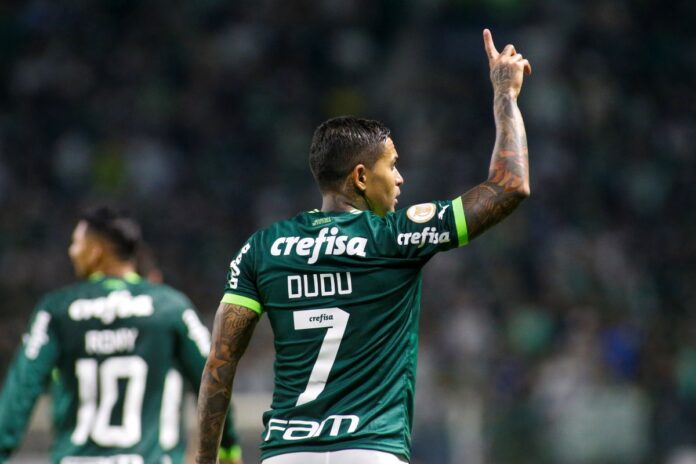 cruzeiro-anuncia-chegada-de-dudu,-ex-atacante-do-palmeiras
