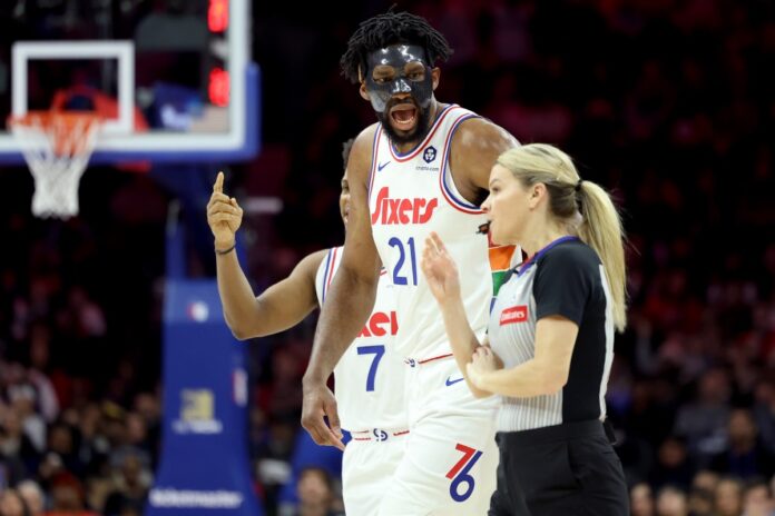 em-jogo-marcado-por-expulsao-de-embiid,-76ers-vencem-spurs-na-nba