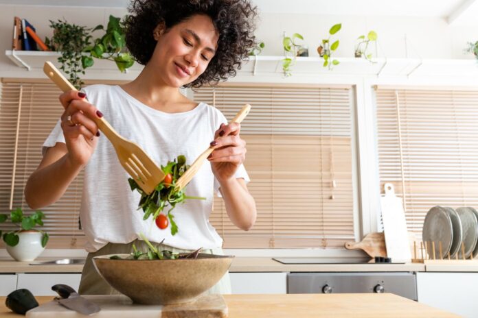 detox-pos-festas:-saiba-o-que-comer-no-dia-seguinte