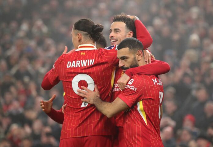boxing-day:-liverpool-vira-diante-do-leicester-e-se-isola-na-lideranca