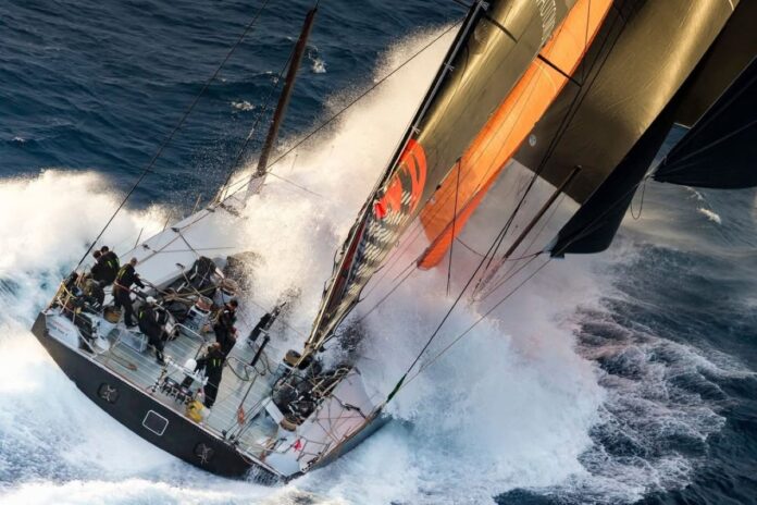 acidentes-matam-dois-velejadores-em-regata-na-australia